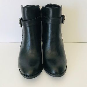 BASS & Co Felicia Ankle Booties